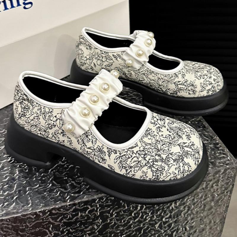Fashion Women's Thick Soled Mary Jane Shoes Autumn New Round Head Shallow Mouth Beaded One Line Buckle Single Shoes