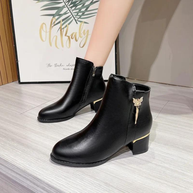 Winter Boots for Women  High Quality Black Matte Women's Boots Comfortable Square Heel Zipper Platform Boots Botas De Mujer