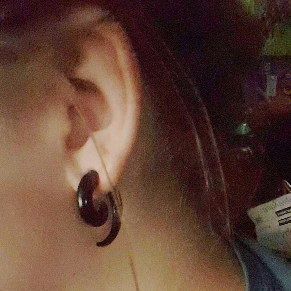 1 Coppia Espansore a Spirale per Orecchio in Acrilico Nero Tappi per Orecchie Stretcher per Piercing all'Orecchio a Spirale Gioielli per il Corpo 1.2mm-24mm Gioielli per Piercing