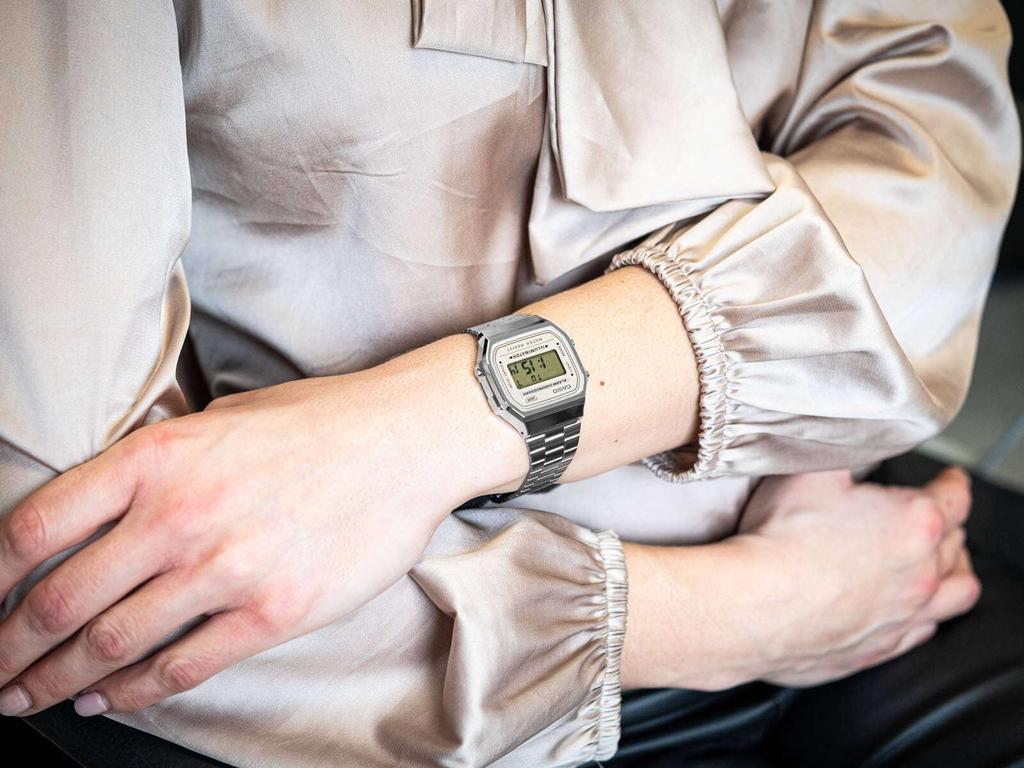 Casio Watch Silver [Casio] A168WA-8AYDF A168WA-8A Women's