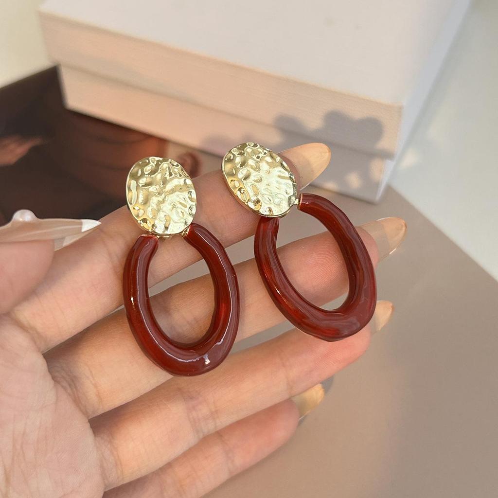 Silver Needle Wine Red Hong Kong Style Geometric Earrings: Elegant High-Class Women's Ear Jewelry