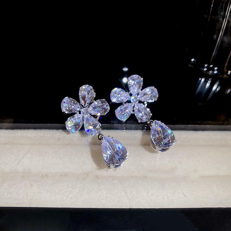 Tiger Eye Teardrop Zircon Earrings: Retro Court Style, High-End Luxury Studs for Women
