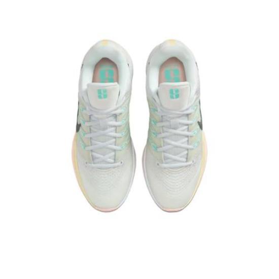 Nike Sabrina 3 Tlumič HF2882-100 Unisex