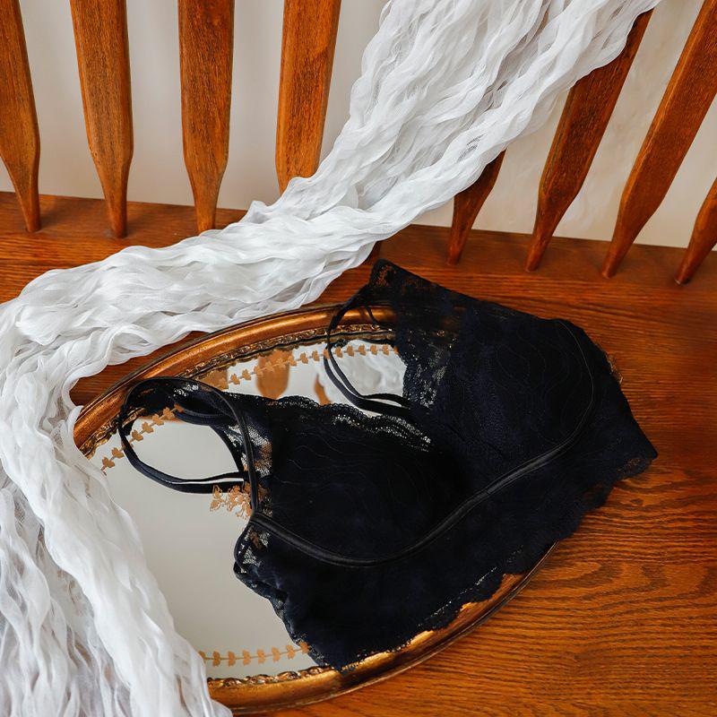 

2023 Французский бесшовный кружевной бюстгальтер с открытой спиной из искусственного латекса One Size