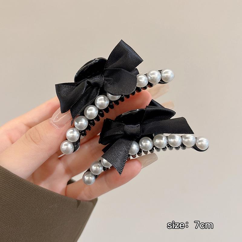 Elf Ear Bow Princess Pearl Hair Clip, Small Claw for Side Bangs, Sweet Temperament Hair Accessory for Women