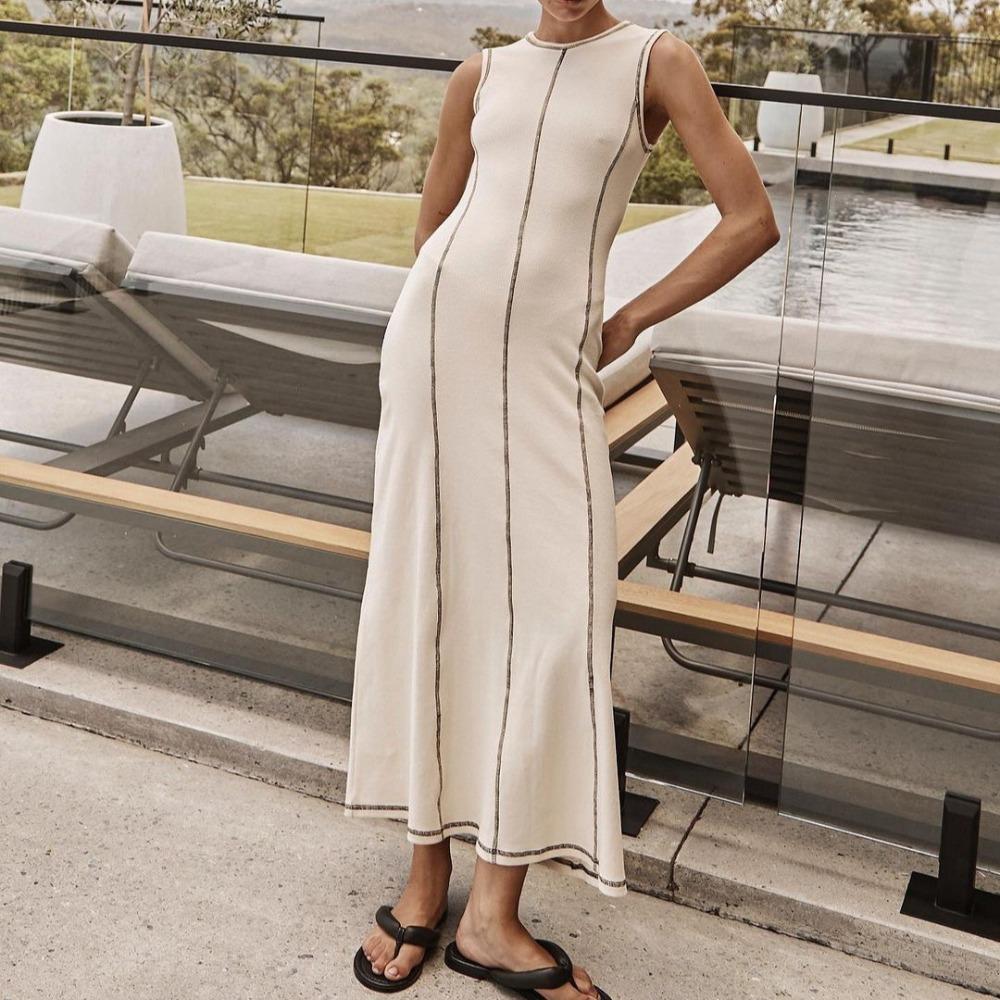 European and American Women's Clothing New Y2K Design Sense Knitted Dress Fashion Round Neck Sleeveless Retro Slim Dress