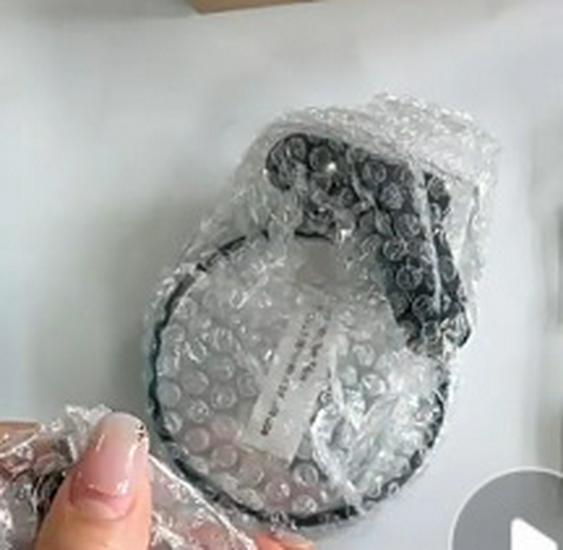 

Foldable Universal Bicycle Rearview Mirror for Mountain and Road Bikes Includes 2 Wrenches