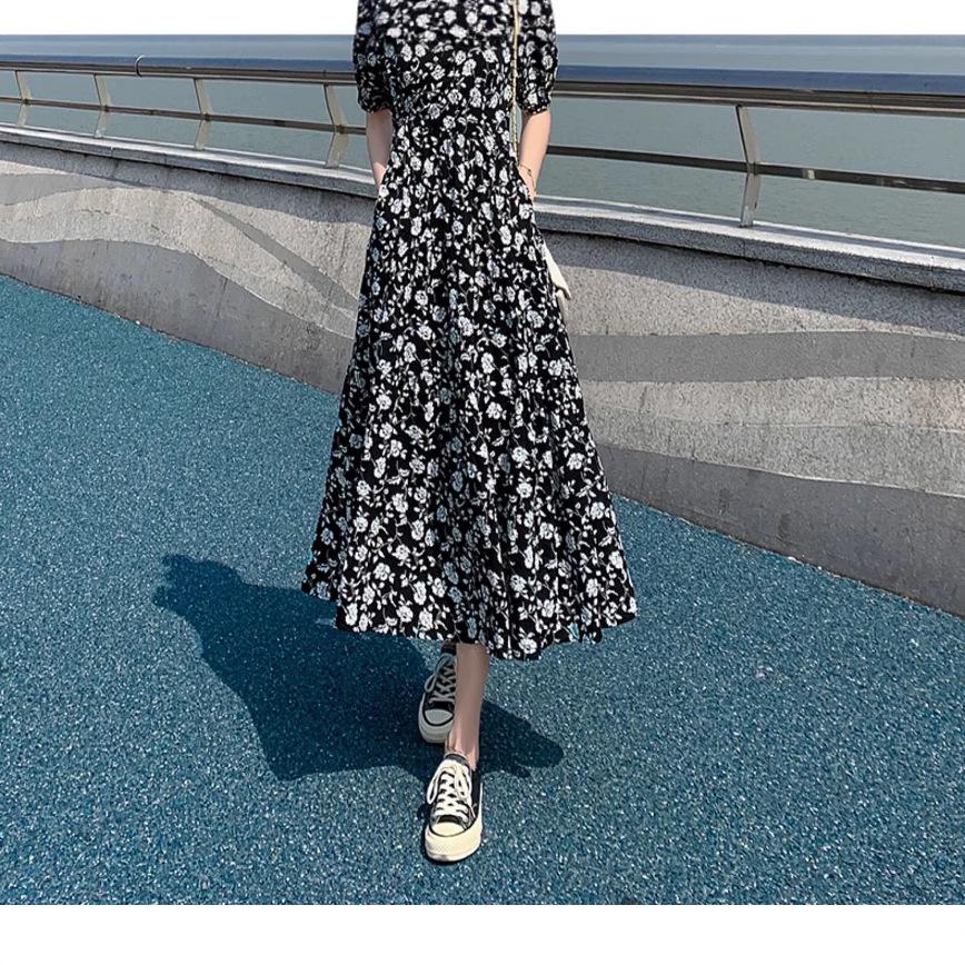 Large Size New Temperament Age-reducing Chiffon Dress Women's Summer Fat Mm Belly Covering and Thin Long Black Floral Dress
