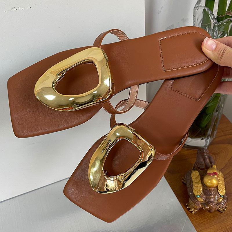 Fashion Black Luxury Slides Ladies Flats Slippers Shoes Female Flip Flops Summer Beach Fashion Metal Women Slippers Shoes Big Size