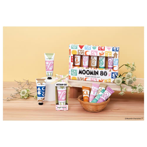 Moomin 80th Anniversary Art Hand Cream 5-Piece Gift Set (Moisturizing Gift Moomin Nordic Style)