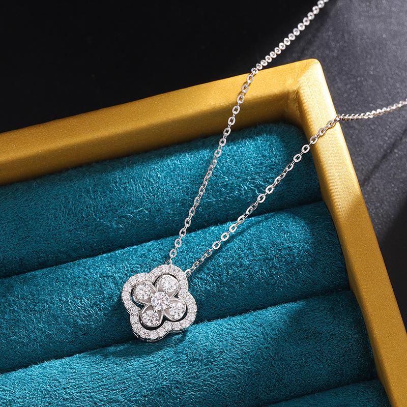 Náhrdelník z nerezové oceli s motivem srdce pro ženy Nový trendy řetízek na rty Jednoduchý přívěsek Náhrdelník Šperk Dárek rs