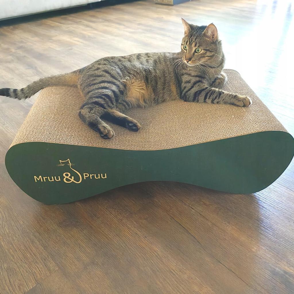 Mimi cat scratching post | green 40cm | 70x23x40 cm | MruuPruu
