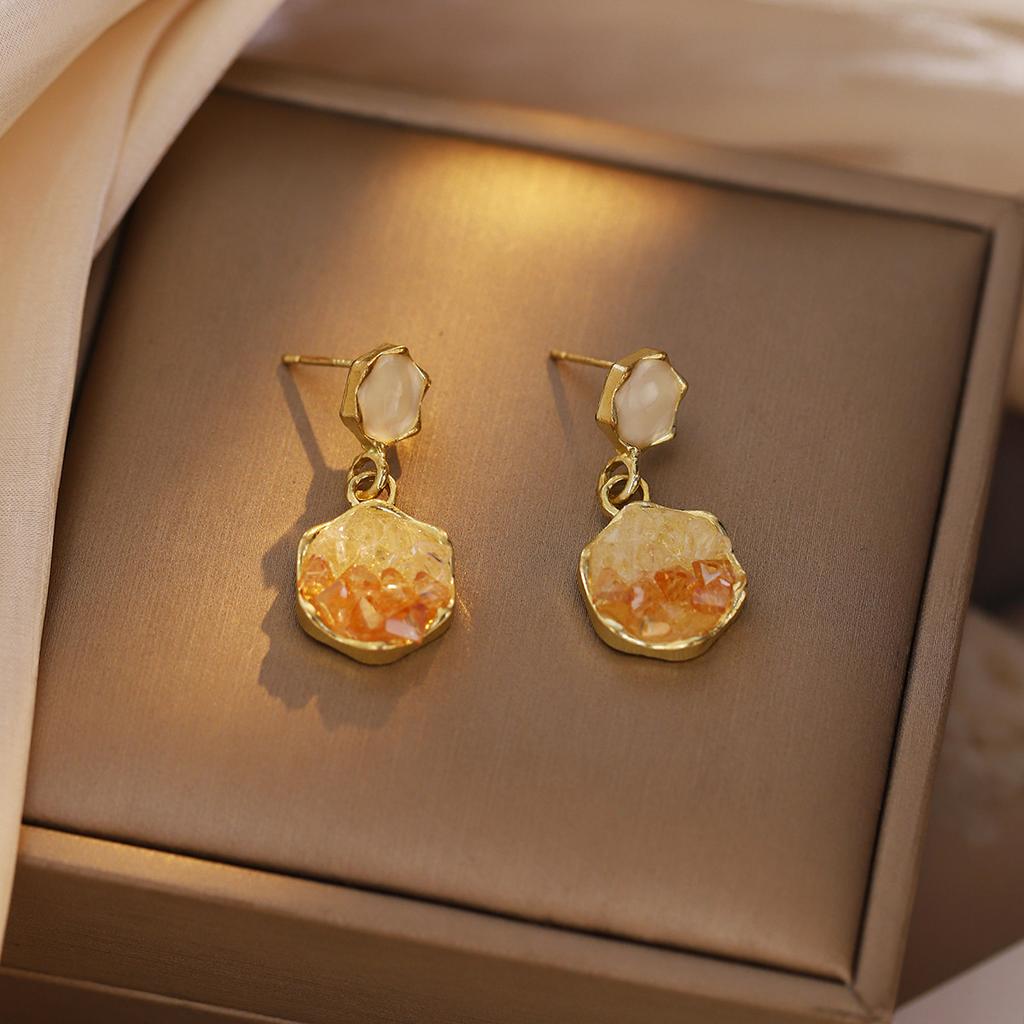 Silver needle Japanese and Korean orange gradual change hexagonal zircon earrings female, light luxury niche design sense autumn