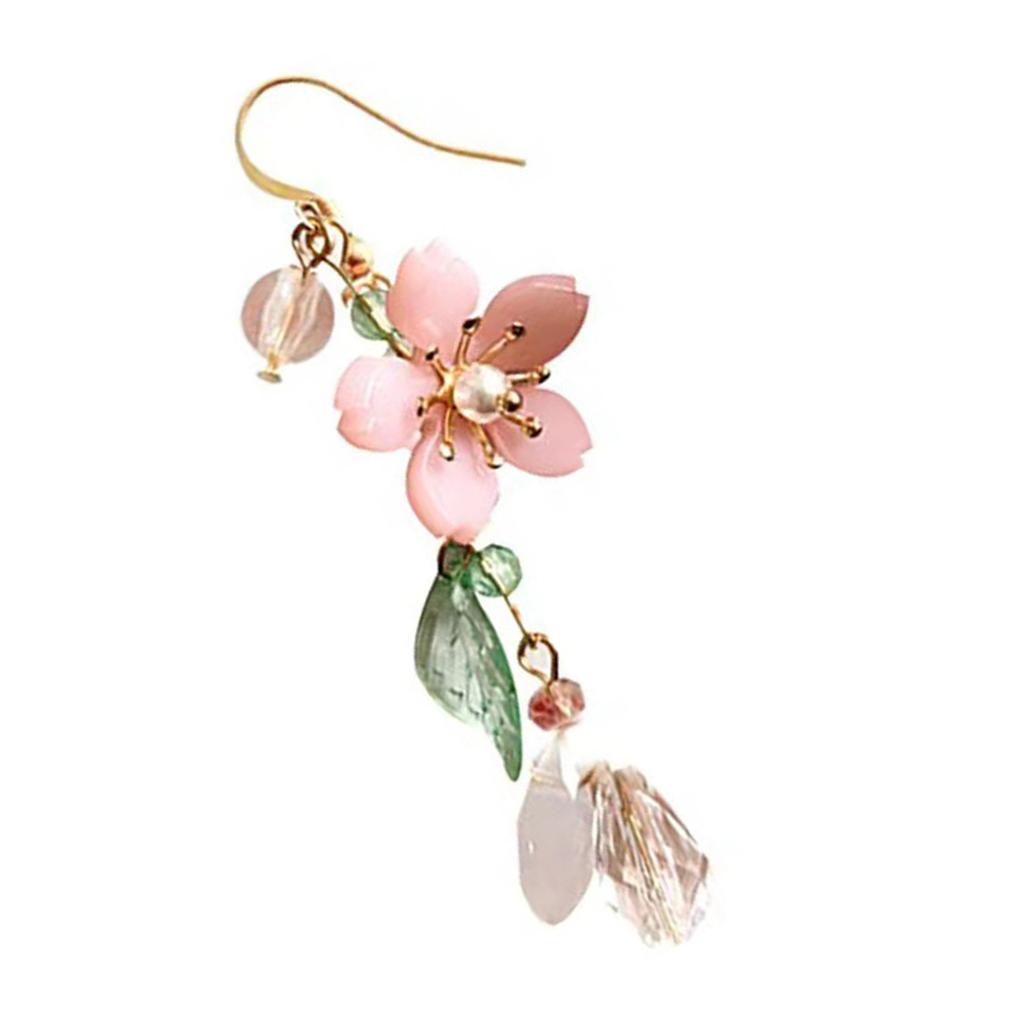 Elegant Petal Leaf Earrings Stylish Ear Hooks Featuring Natural Beauty Design for Fashionable Women in Resin Material