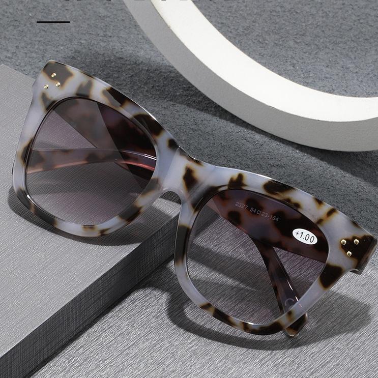 Progressive Color Reading Glasses +1 0 to +4 0 Large Frame Presbyopia Sunglasses Multifunctional Fashion Eyewear