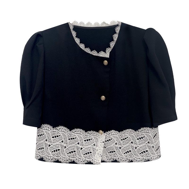 

Літній Дизайн Відчуття Ретро Мереживо Край Сплайсинг Коротка Секція Мода Темперамент В язані Топи Повсякденний Основний Комфорт та Стиль Приталені Пуловери Футболки One Size чорний