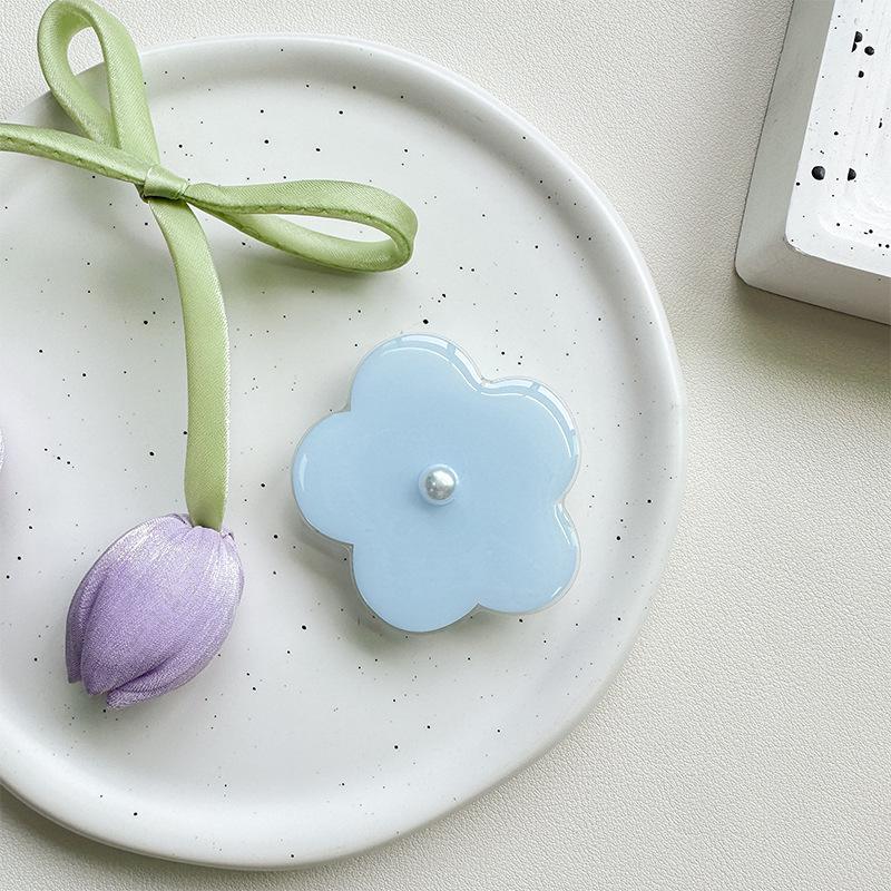 3D Pearl Flower MagSafe Magnetic Detachable Phone Stand