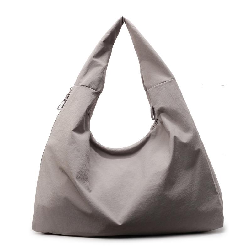 Trend Casual Nylon Tote Bag Women's Solid Color Wind Versatile Large-capacity Shopping Bag Commuter Shoulder Armpit Bag