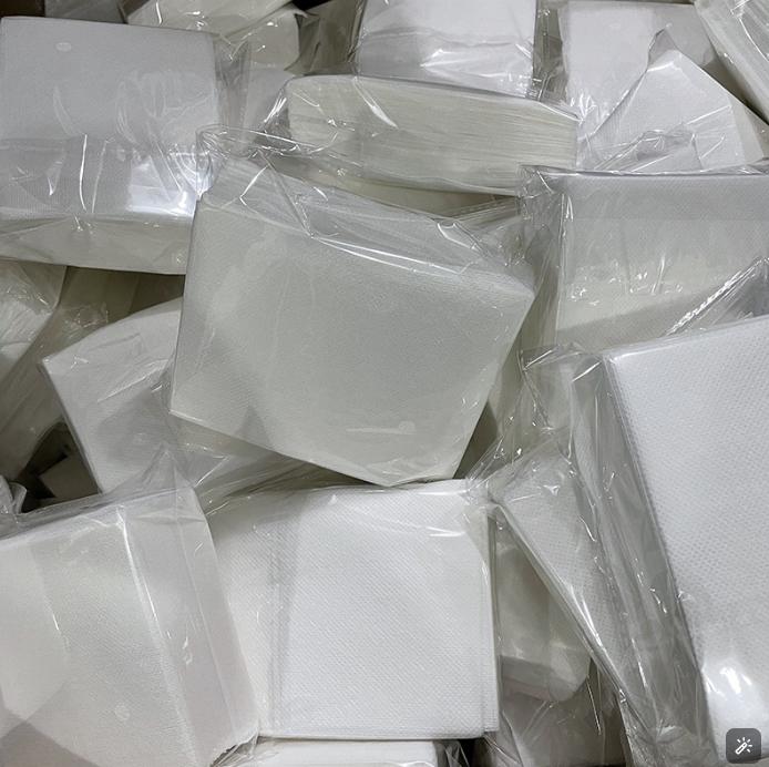 

Стиральный порошок с защитой от перекрестного окрашивания