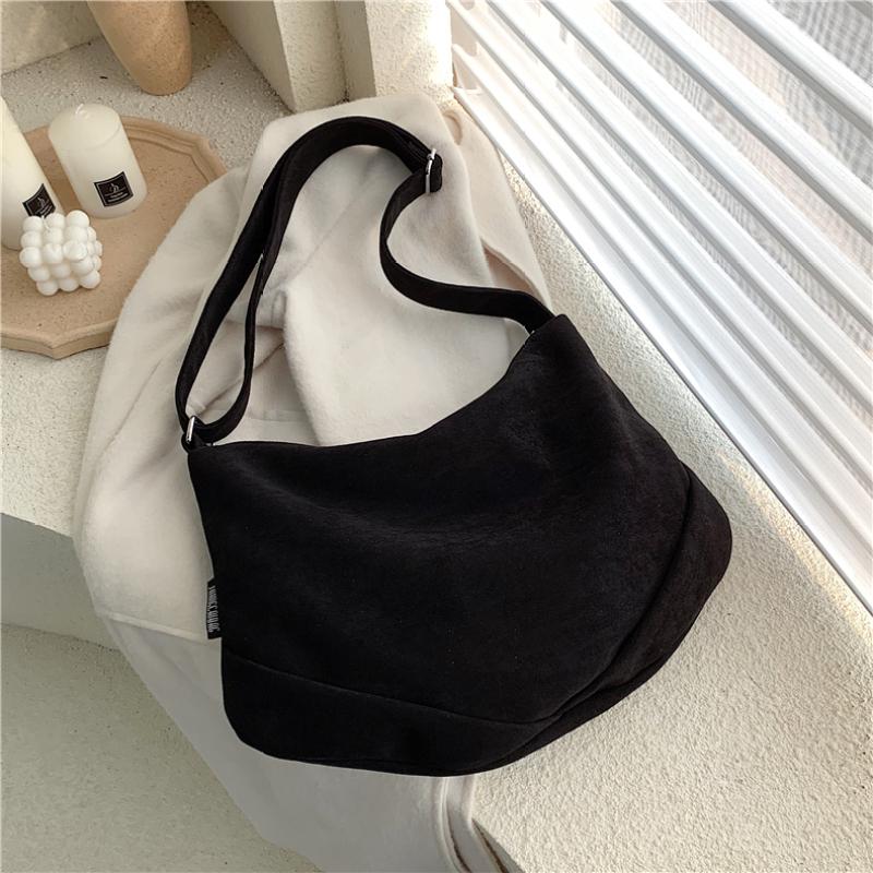 hobo style crossbody bags