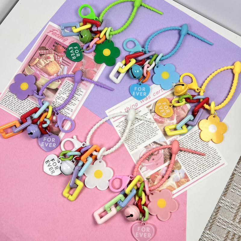 1 Piece Cute Little Flower Key Ring Creative Candy Color Flower Heart Keychain Bag Pendant Accessories
