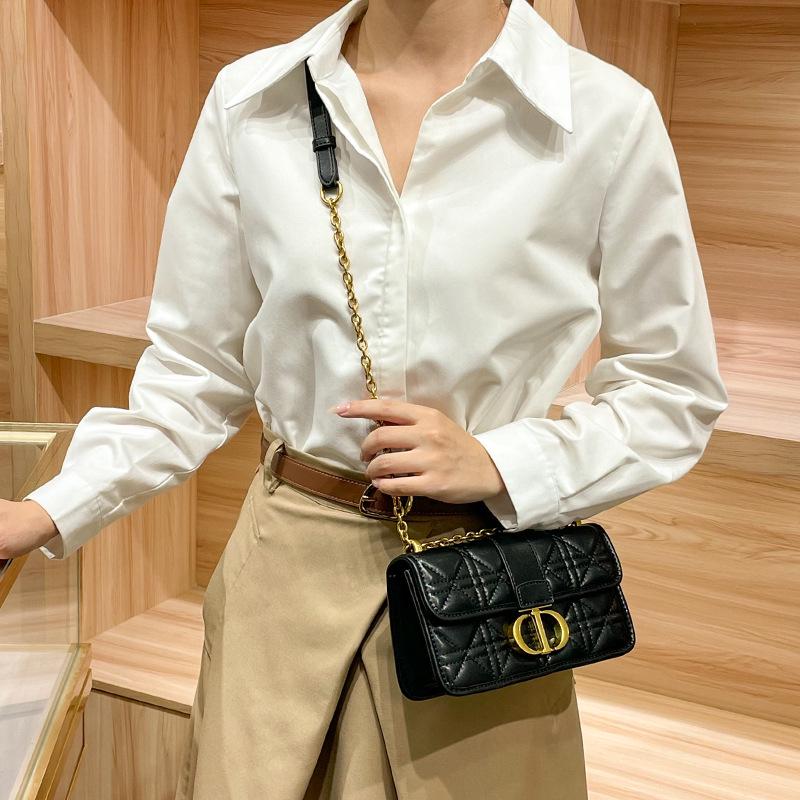 2025 Trendy Women's Stylish Square Chain Crossbody Bag - CD Design