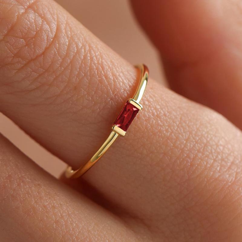 A Simple and Stylish Red Color Zircon Geometric Ring, Suitable for Women's Daily Wear, Holiday Party Jewelry Gifts