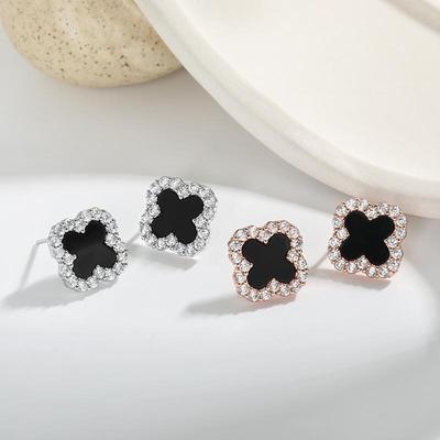 Anti-Allergy Four-Leaf Clover Earrings Senior Sense Of Diamond Set Lucky Four-Leaf Clover Earrings High-Grade Versatile Women's Earrings