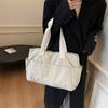 Solid Color Simple Fashion Large Capacity Commuter Shoulder Bag New Autumn Popular Casual Fashion Handbag Tide