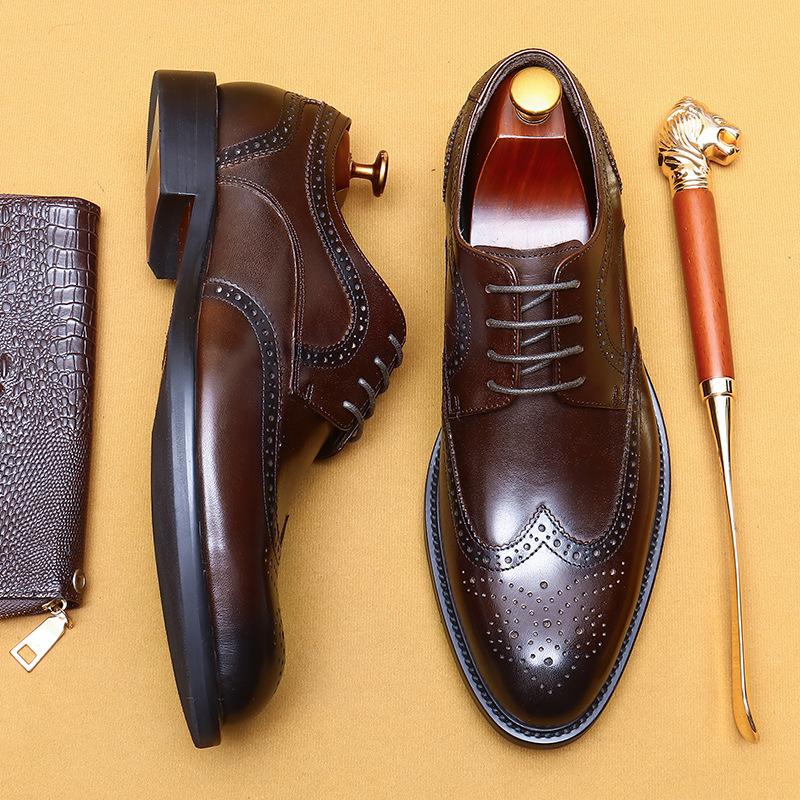 Neue Ankunft 2024 Männer Brogues Lederschuhe Spitzschuh Echtes Leder Männer Business Formale Schuhe Plus Größe 38-46