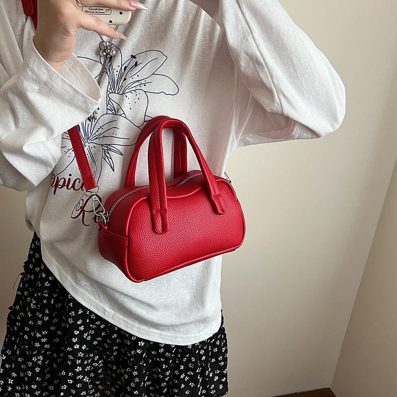 Summer new fashion versatile casual commuting solid color women's bags trendy handbags simple women's bags