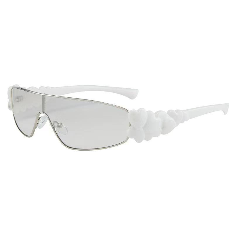 

European American Style Sun Eyeglasses for Female Punk Y2K Fashion Sunglasses Male Stage Performance Women Sunglass