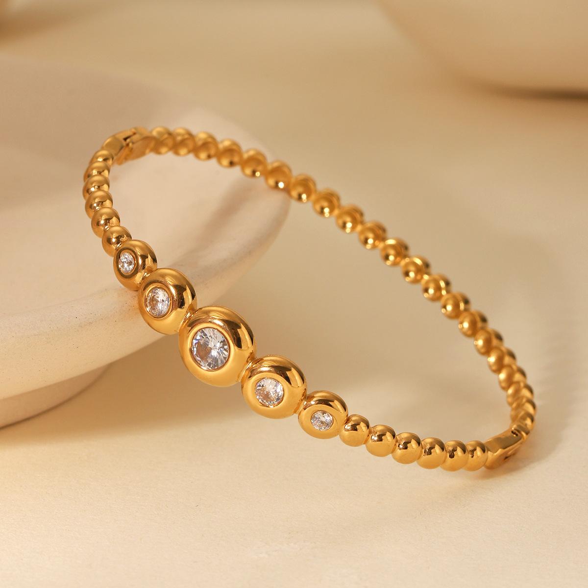 

Women s high-end zircon inlaid bangle, 18k gold plated bracelet, non-fading titanium steel jewelry