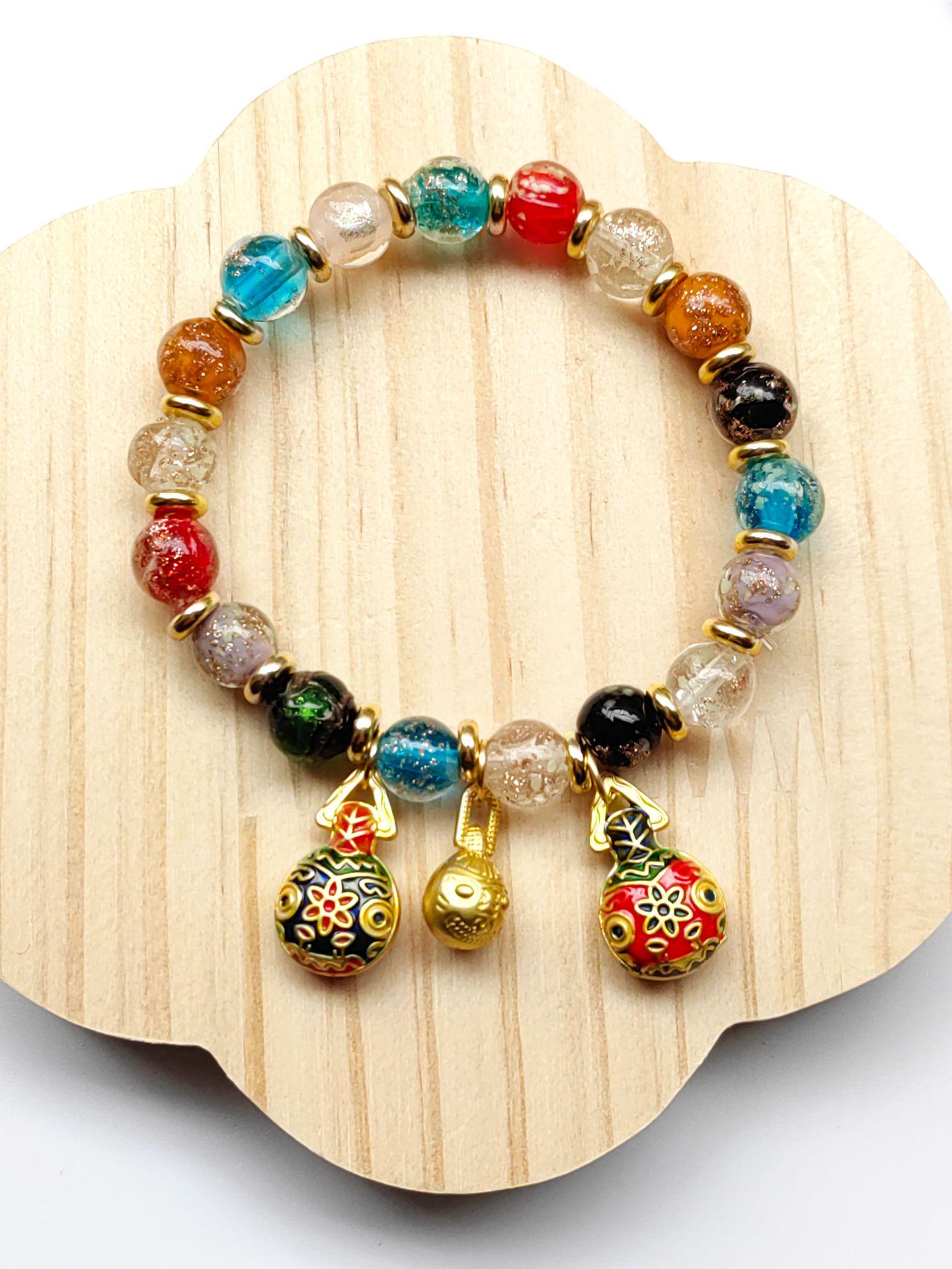 Yongxiang Gray Gold-Foil Beaded Bracelet with Gold-Swallowing Beast Charm for Wealth Accumulation and Good Luck.
