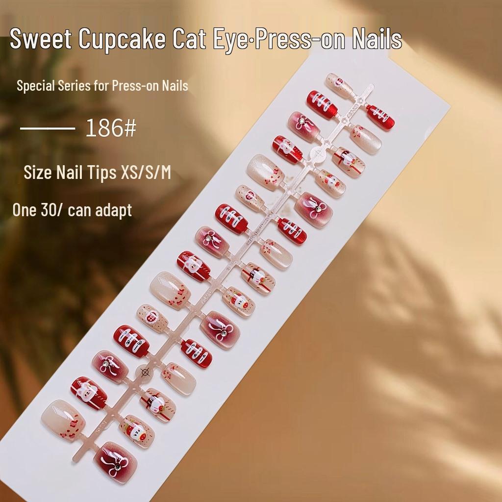 

Luxury Cat Eye Sweetheart False Nails - Finished Nail Art