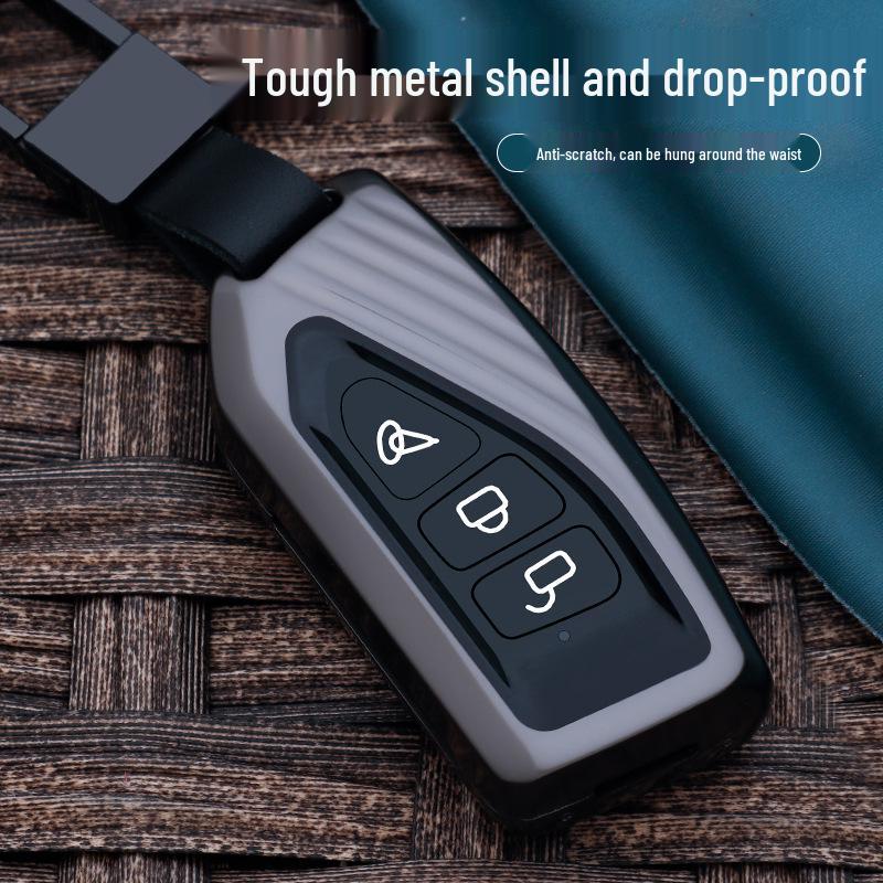 Suzuki UY125 Motorcycle Key Cover: Metal Remote Control Protective Case with Key Bag and Buckle