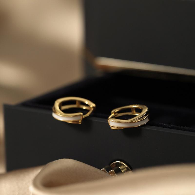 

Легкие роскошные серьги-кольца из эпоксидной смолы в холодном стиле для женщин - удобные для сна epoxy ear studs золотой