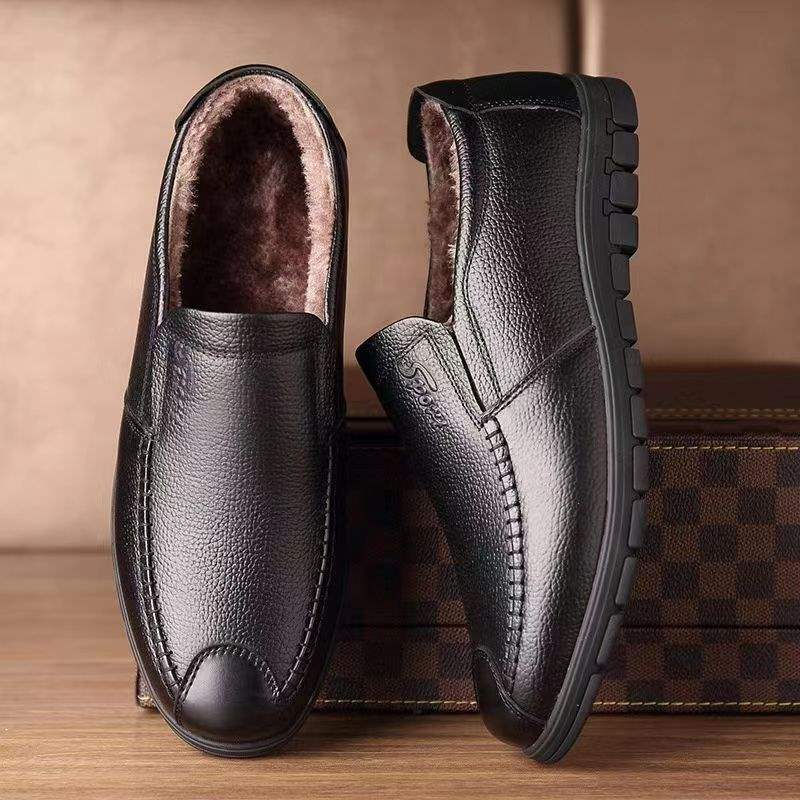 

Leather shoes men s winter two cotton shoes men s cotton shoes leather shoes non-slip and durable new Chinese elderly shoes dad shoes 44 коричневый
