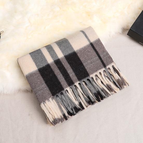 Double-Sided Velvet Scarf with Tassel Decoration Plaid Print Autumn Winter Warm Cashmere-like Scarf Fashion Accessory