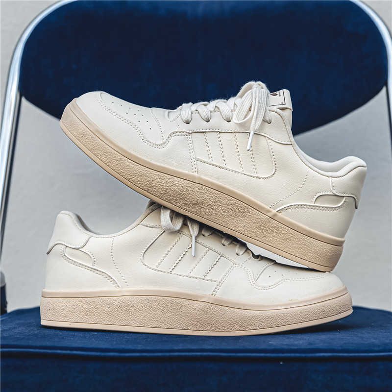 Fashion Round Tip Laced Men's Autumn Spring Shoes Casual Man Fashion Sneakers Famous Brand Luxury Boot Sport Promo Sepatu