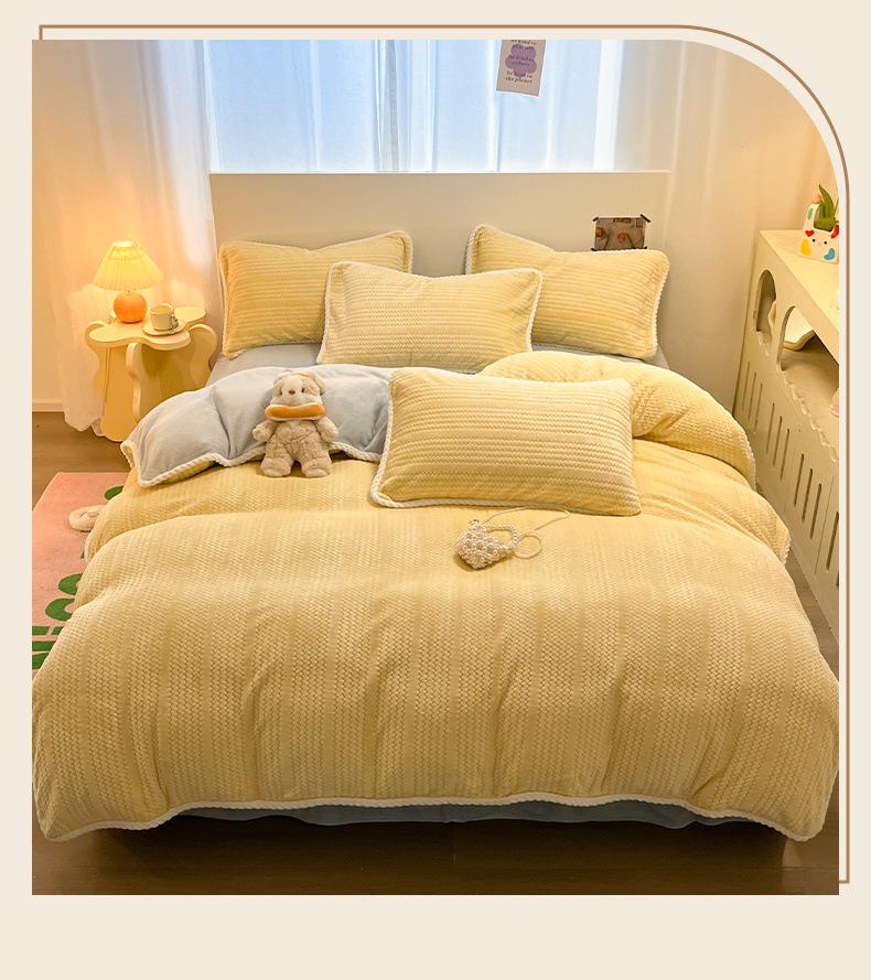 Thickened Jacquard Milk Fleece Winter Bedding Set - Flannel Coral Fleece Duvet Cover with Added Fleece Sheet, Dormitory Three-Piece Set