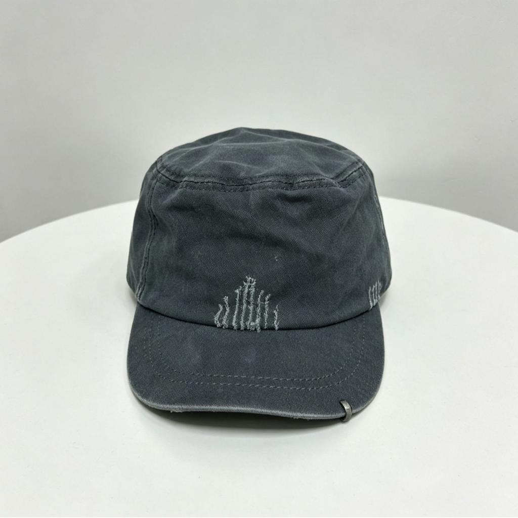 Retro Old Flat Top Hat Female Spring Summer Spice Girl Cap British Style Niche Literary and Artistic Face Small Equestrian Hat Tide