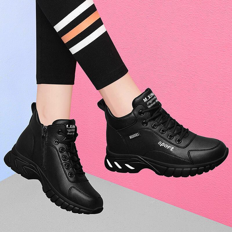 

2025 autumn new high-top leather casual women s shoes with soft soles, versatile black mother shoes, long-term wear is not tiring, kitchen shoes 35