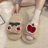 Niedliche kleine Apfel-Kirsch-Flauschpantoffeln Damenbekleidung 2025 Herbst und Winter Zuhause Rutschfest Warm Einwort-Baumwollpantoffeln