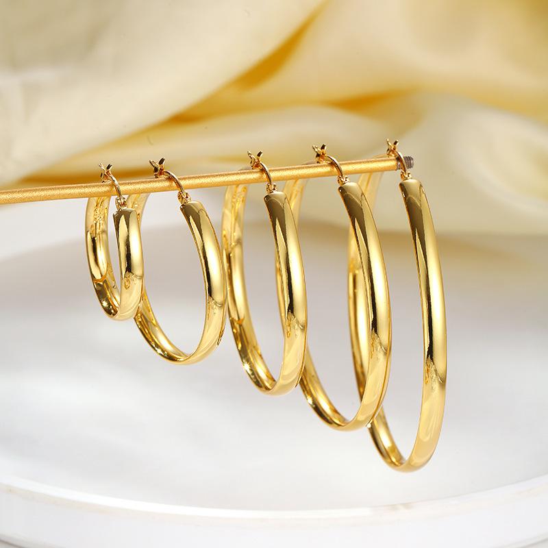 European & American Fashion Geometric Ear Cuff with Copper Curved Exaggerated Large Hoop Earrings