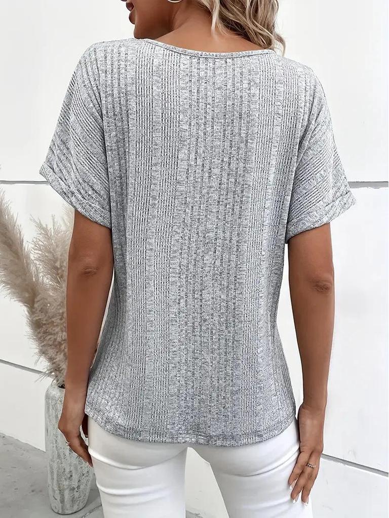 2025 Women's Casual Batwing Sleeve Round Neck T-Shirt