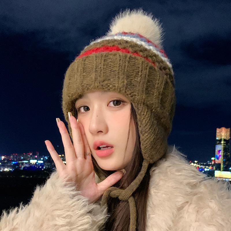 Koreańska Wersja Uniwersalnej Dzianinowej Czapki Wełnianej dla Kobiet Jesienią i Zimą Pogrubiona Wiatroszczelna Czapka na Uszy Wiązana Słodką Wełnianą Kulą Ciepła Czapka Nowa