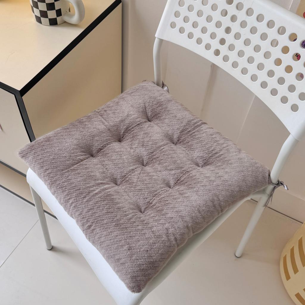 Thick Anti Slip Seat Cushion, Office Sedentary Personnel, Student Household Plush Seat Cushion