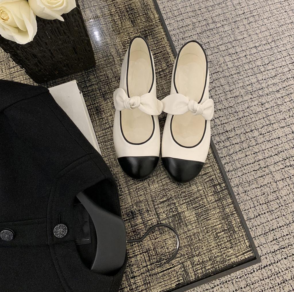 Grape mother spring new Mary Jane shoes women's 2025 French inner height increase flat sole shoes women's color matching shoes women