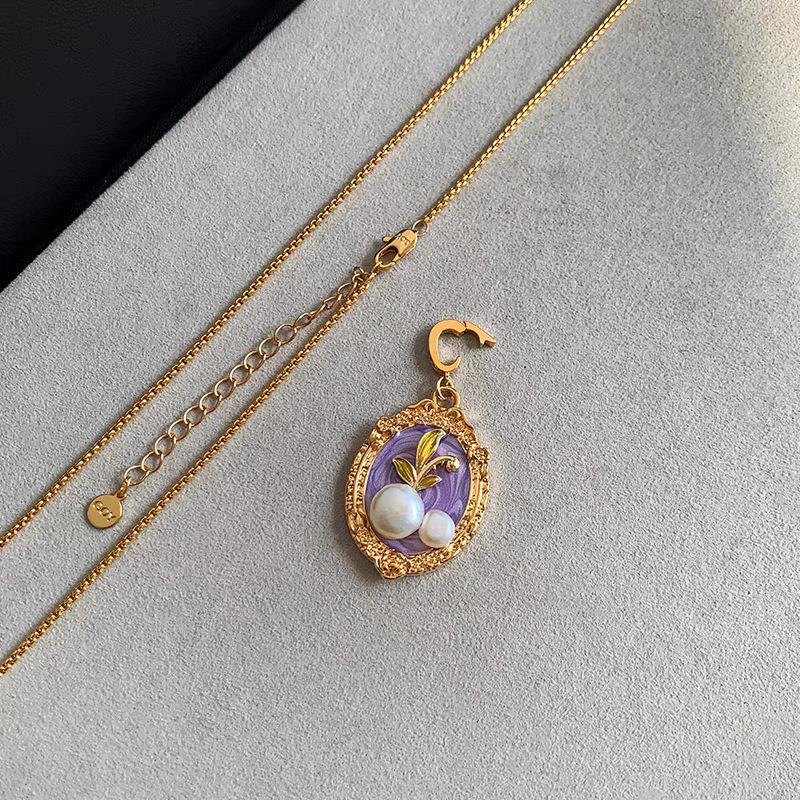 Purple Medieval Oil Painting Natural Freshwater Baroque Pearl Necklace Pendant Women s Cross-border Vintage Sweater Chain Accessories